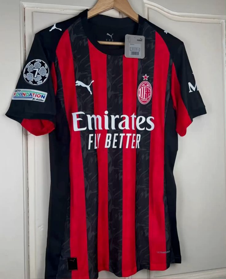 AC Milan 25/26 Home Jersey – Luka Modrić #14 (Embroidered)