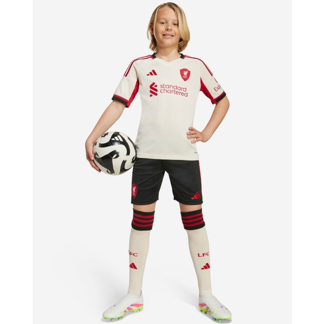 Adidas 25/26 Men’s Away Kit – Mohamed Salah #11 (Jersey + Shorts)
